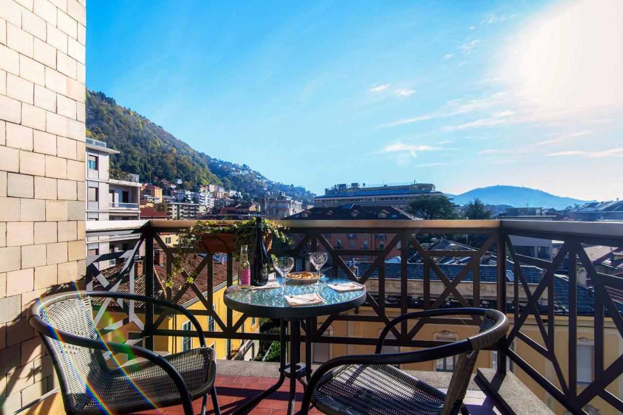 Lake & The City Como Luaran gambar